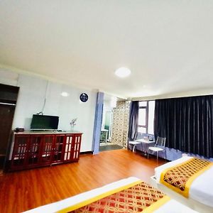 Mixed Dormitory Room